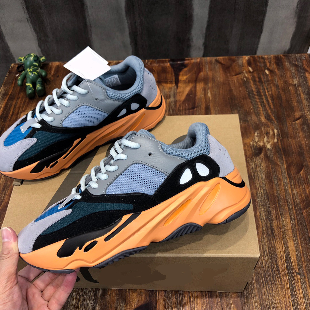 2022 Designer Low cut running shoes 700 Boots MNVN V3 V2 V1 Alvah mens womens top sneakers Luxury sneakers size36-46 06