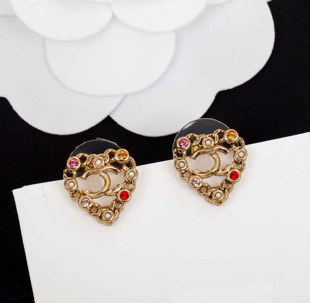 

Heart shape stud earring with color diamonds for women engagment jewelry gift PS3514, Golden