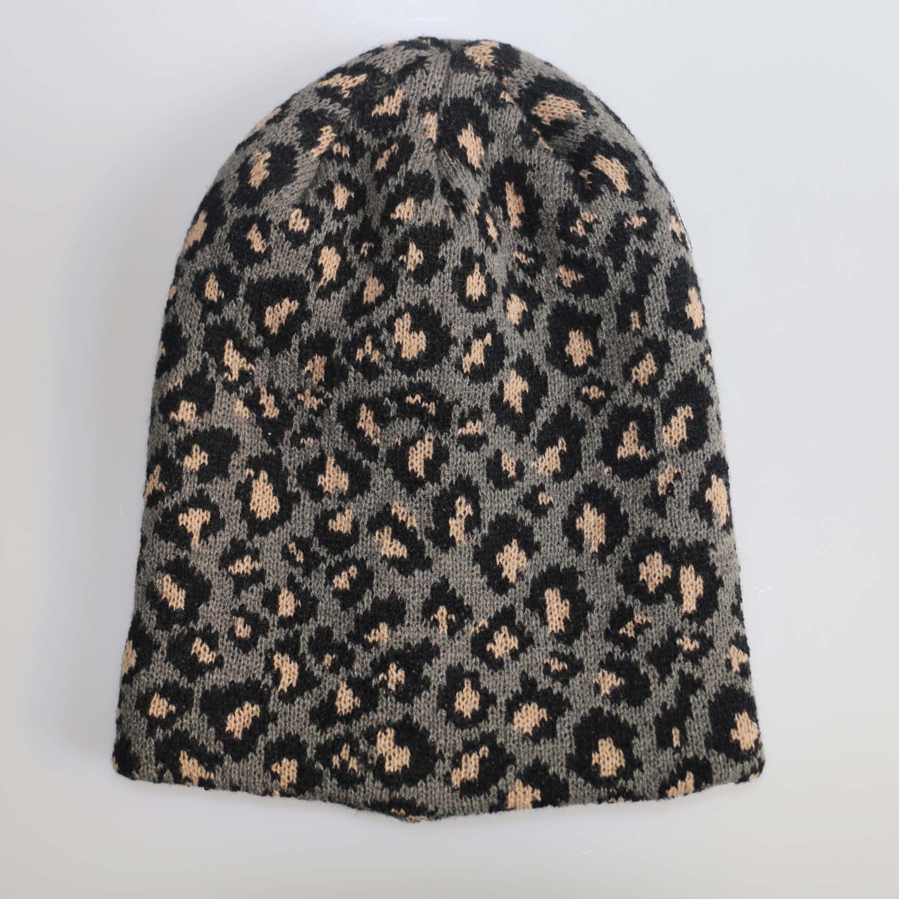 

Beanie/Skull Caps Autumn and Winter Korean Style Fashionable Leopard Print Flanging Knitted Hat Woolen Cap Mens Womens Outdoor Cold-Proof Warm, White