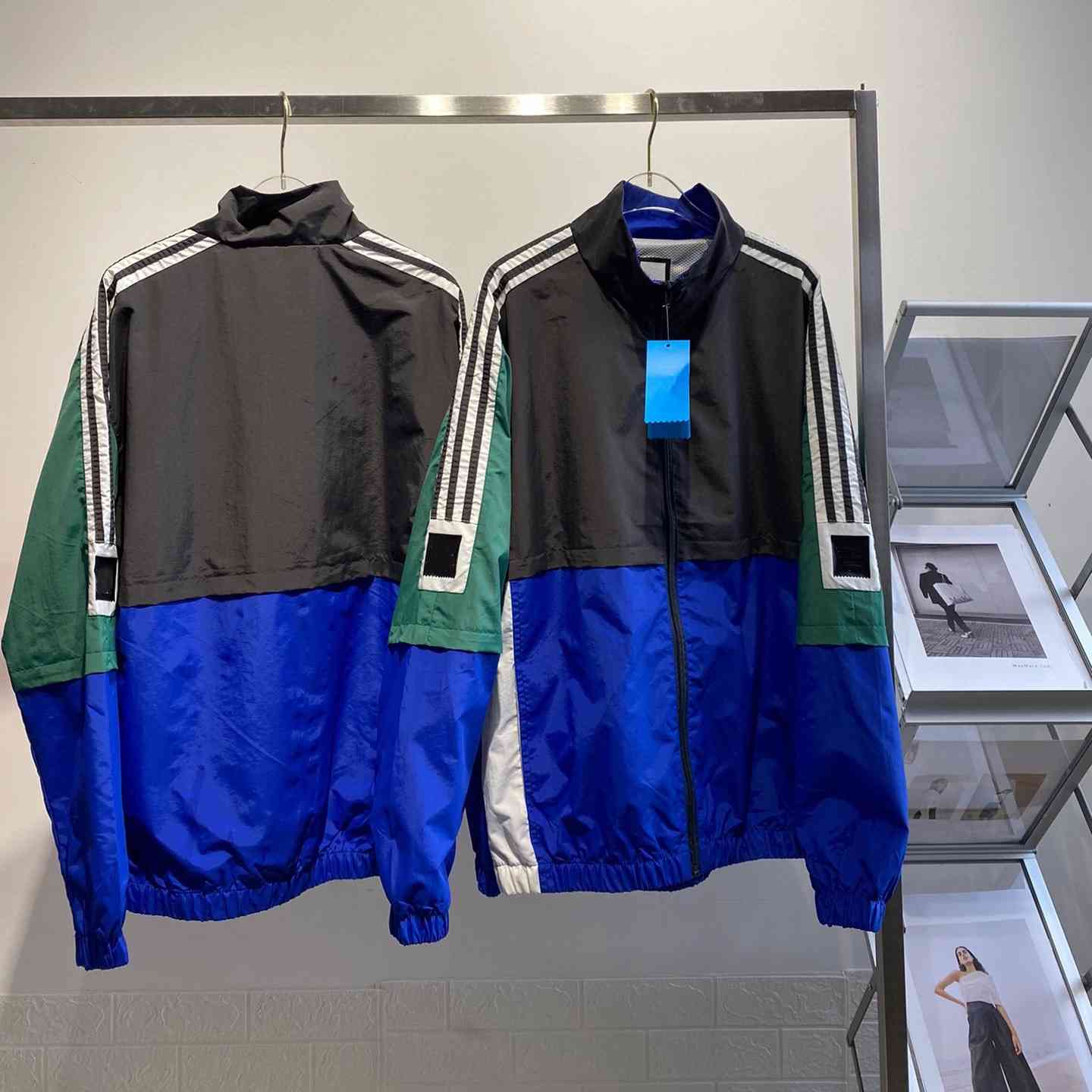 

early autumn yang mi's same three bar color matching assault jacket with side pull clause stand collar couple jacket, Black