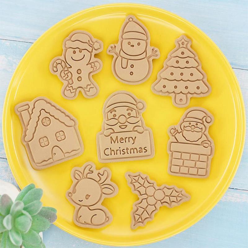 

Baking Moulds 8pcs/Set Mold DIY Christmas Cartoon Biscuit Tools Cutter Mould Cake Cookie 3D Xmas Decorating Plastic T5E1