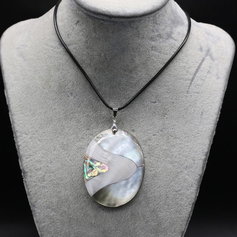 

Pendant Necklaces Charm 100% Natural Egg-shaped Pattern Freshwater Shell Necklace Men Women Daily Banquet Wear Exquisite Holiday Gifts