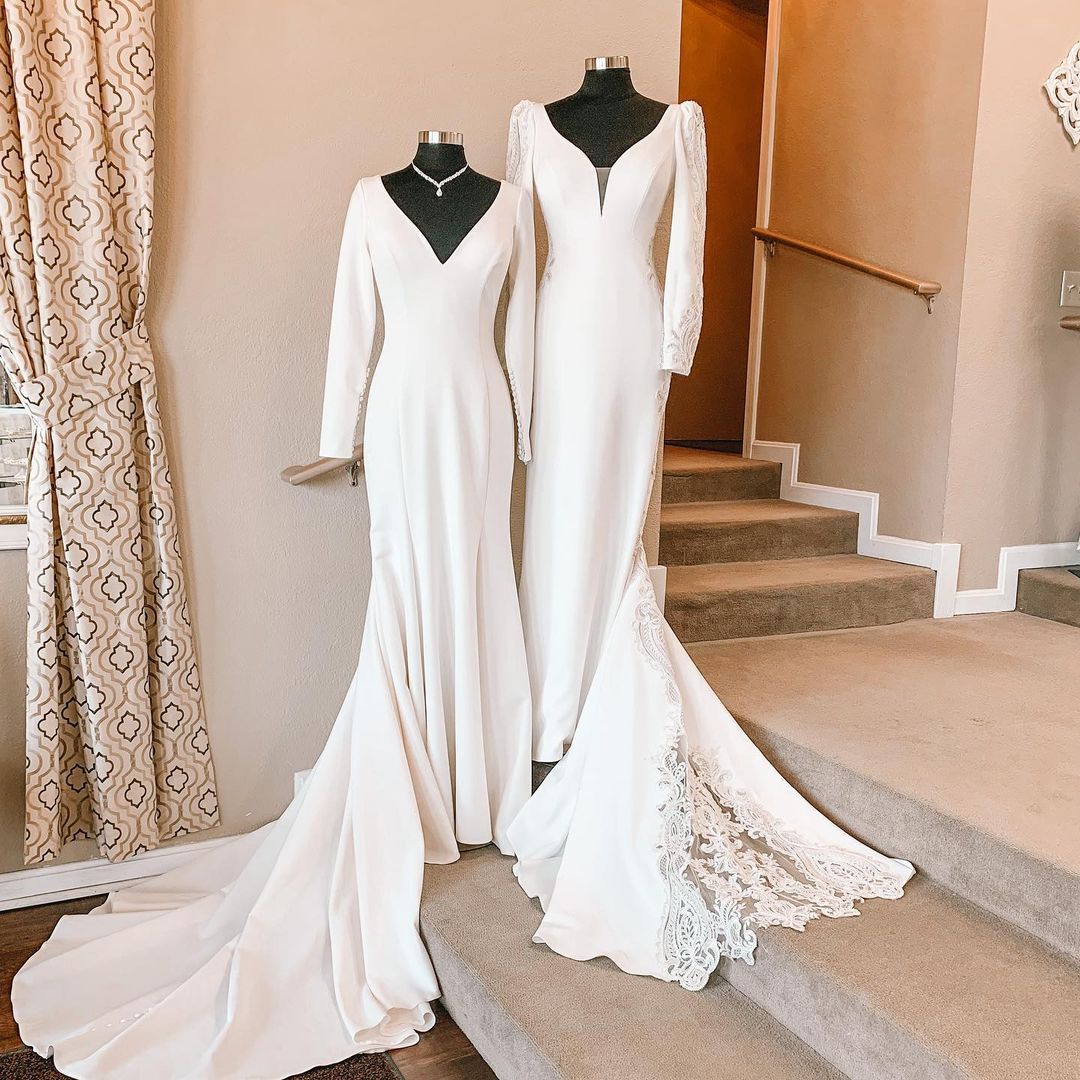 

Deep V neck 2022 Long Sleeve Wedding Dresses Bridal Gowns South African Country Real Photo Court Train Lace Applique Reception Dress Vestido De Arabic, Daffodil