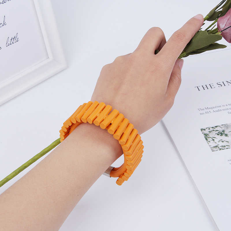 

Yd&ydbz New Strange Rubber Bracelets for Women Handmade Charm Bracelets Jewelry Gothic Cuff Bangle Body Accessories Gift Q0719