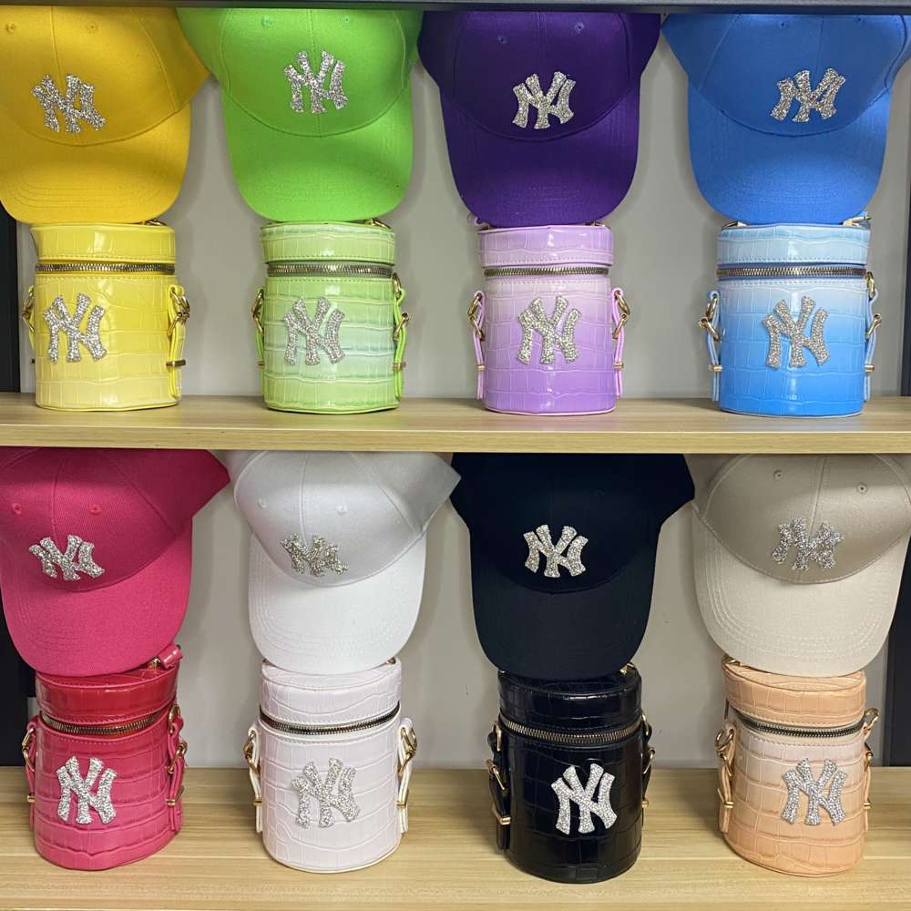 

2021 New Arrival NY bucket Purse and Hat Set Litchi Faux Leather Wholale woman handbag NY Purs Gradient colored bucket bag