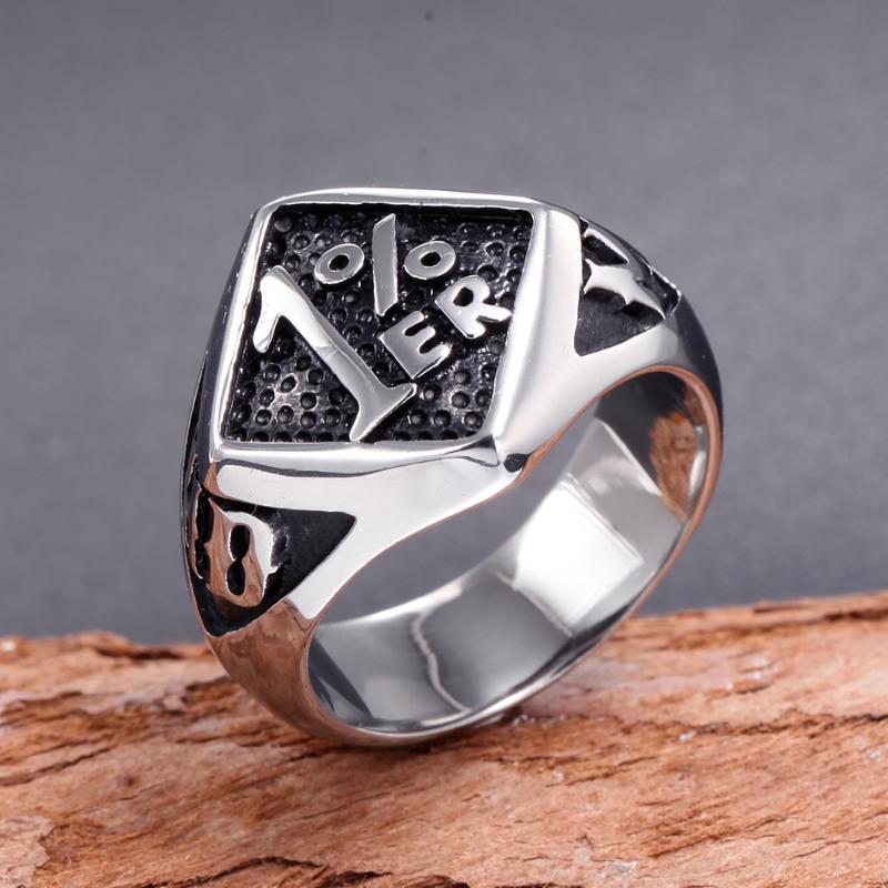 

Cluster Rings Oktrendy Unique Punk Ring Silver Color Biker 1% Er Carved Stainless Steel Gold Men Skull Band Party