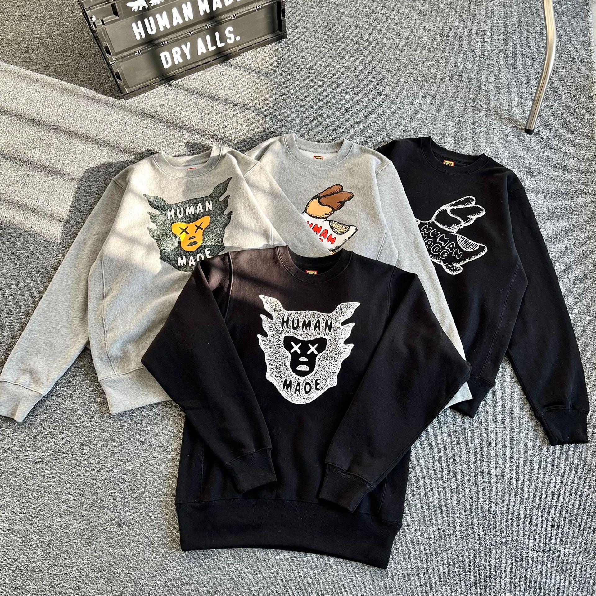 

Real Pics 4Colors Heavy Fabric Hoodie Men Women 1 Quality Graphic Hoodie Hooded Sweatshirts Pullovers