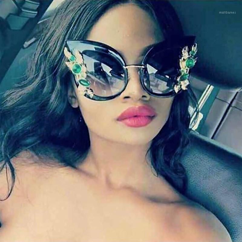 

Sunglasses Fashion Luxurious Cat Eye Ladies Brand Design Diamonds Frame Trend Oversized Metal Inlay UV400