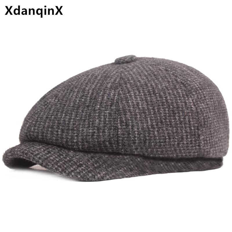

Berets Winter Men's Warm Hat Thicken Thermal Cotton Men Earmuffs Caps Casual Brands Dad's Elderly Ear Protection Hats, Black