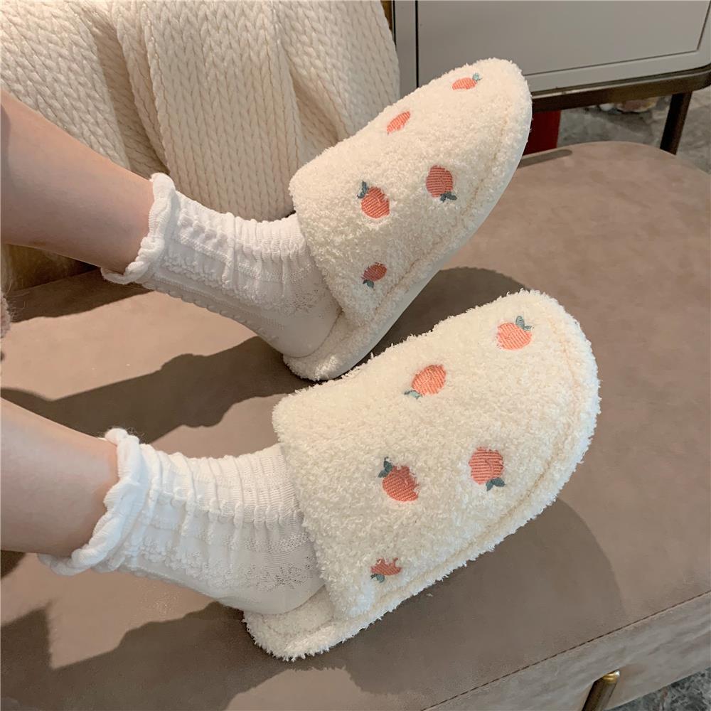 

Autumn and winter cotton slippers female fashion lovely home plush indoor warm light mute shoes Factory direct sale, White