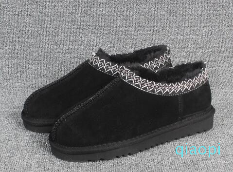 

Luxury-boot women man Classic winter boots black WGG Ankle snow Boots winter slipper shoes explosions size 35-43