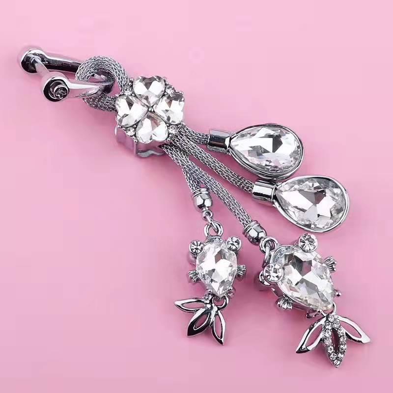 

Keychains Creative Crystal Water Drop Car Keychain Key Ring Metal Personality DIY Bag Small Pendant