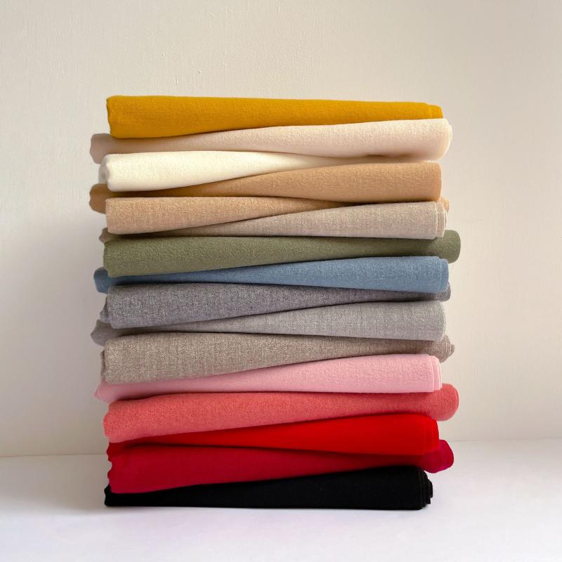 

Scarves Thick Shawl Classic Gradient Color Long Scarf Women Winter Tassel Fashion Casual Warm Pashmina Gift For Girl Ladies