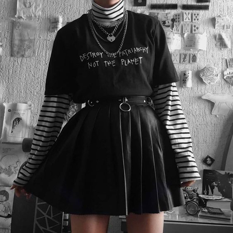 

Destory The Patriarchy Not The Planet Letter Printed Protect Earth Slogan T-Shirt Tumblr Fashion Harajuku Grunge Women Black Tee 210518, Black t shirt
