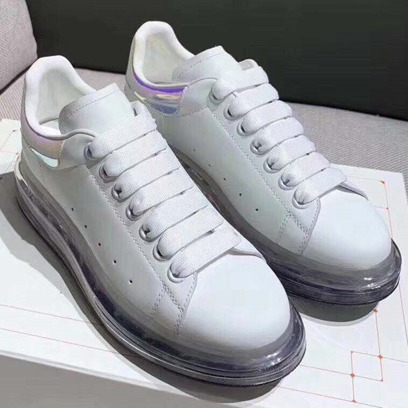 

Mixed Color Men Designer Shoes Transparent Sole Sneakers Women Thick Bottom Lace Up Casual Fashion Couple Shoe