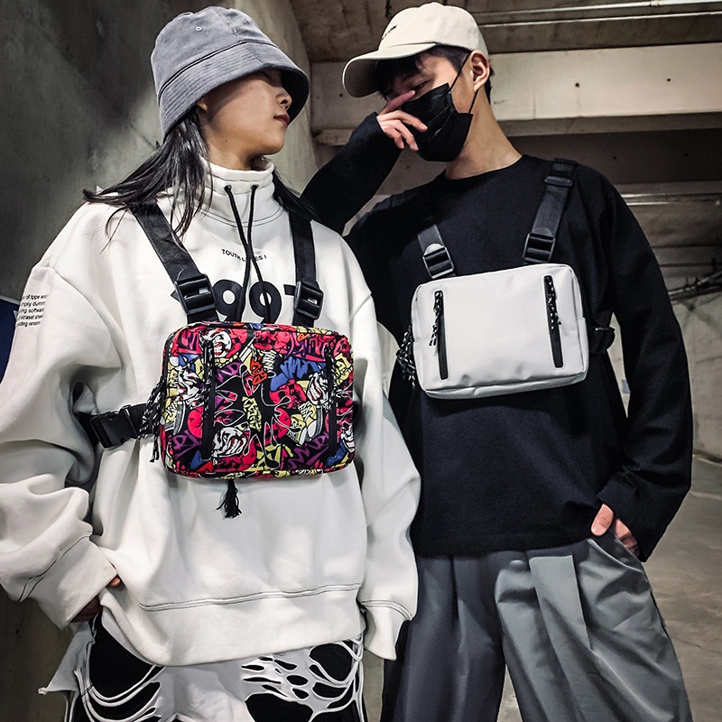 

Streetwear Graffiti Men Bag Tactical Vest Hip Hop Unisex Cross Body Chest Bags Packs 2021 Fashion Punck Chest Rig Vest Waist Bag, Sky blue