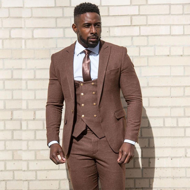 

High Quality 3 Pieces Mens Suits Peaked Lapel Male Tuxedos For Wedding Blazers Slim Fit Groom Wear Black Men Tailored Prom Jackets Vest With Pants, Ivory