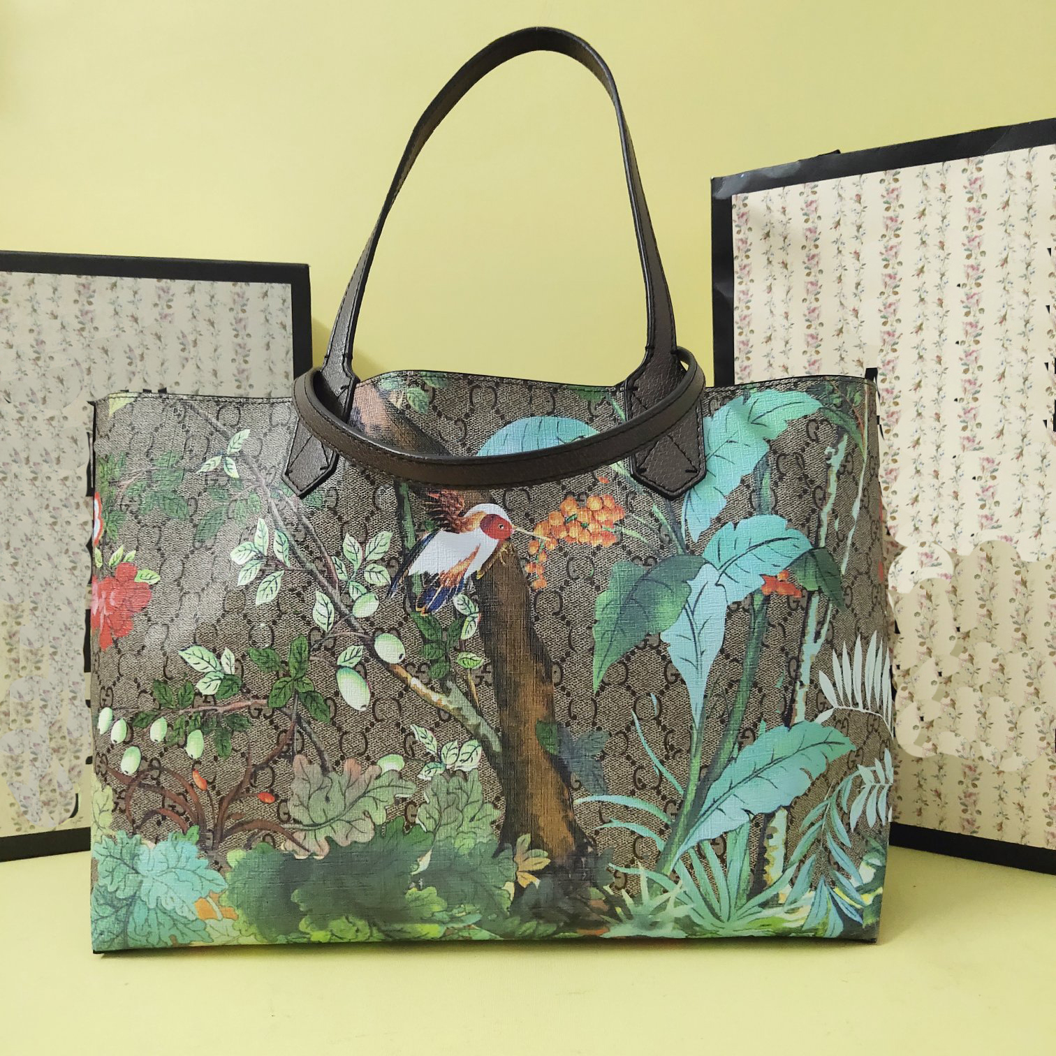 

Women Ophidia Medium Tote Magnetic Closure Lady Casual Totes Large Capacity Inner with Zipper Pocket letter Three piece set Denim Flowers and birds Shopping bag