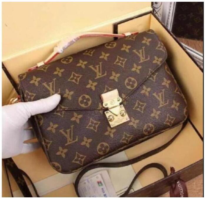 

LV LOUIS Luxurys Designers bags VITTON Crossbody Women Handbag Messenger Bags Oxidizing Leather METIS Elegant Shoulder Bags Crossbo, Red;black