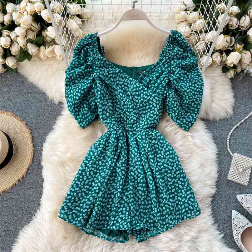 

Summer Women Boho Beach Playsuits Vintage Style Floral Print V Neck Puff Sleeve High Waist Short Pants Green Chiffon Jumpsuits 210603