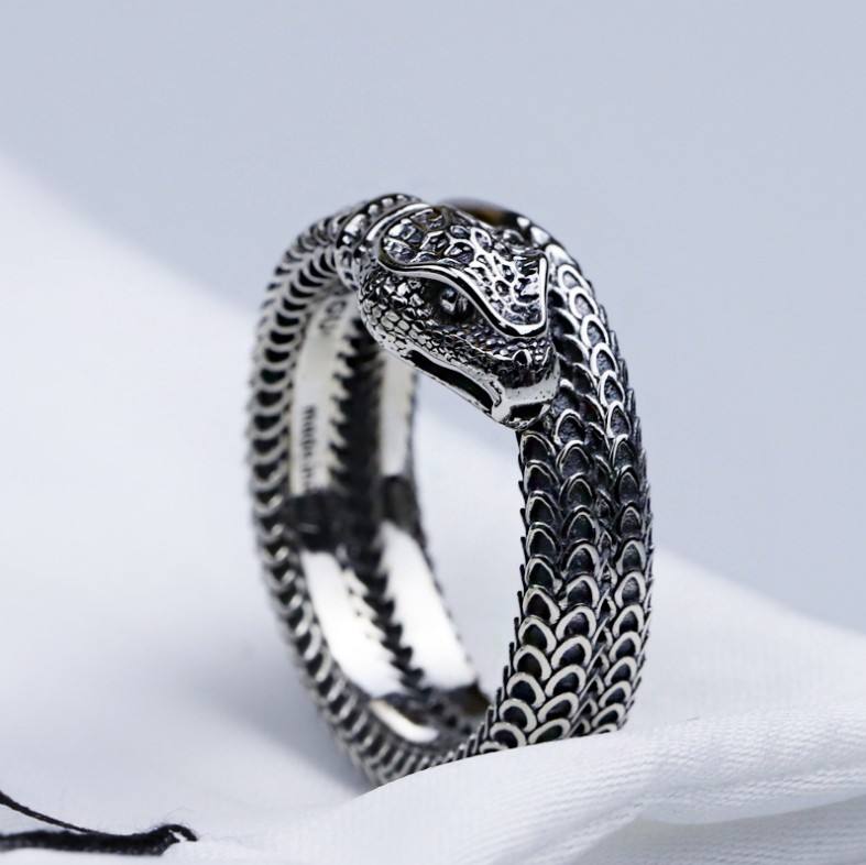 2026 2025 New Mens Rings High Quality Ring Width perfume Fashion Brand Vintage Engraving Couples Ring Wedding Jewelry Gift cologne Love Rings Bague