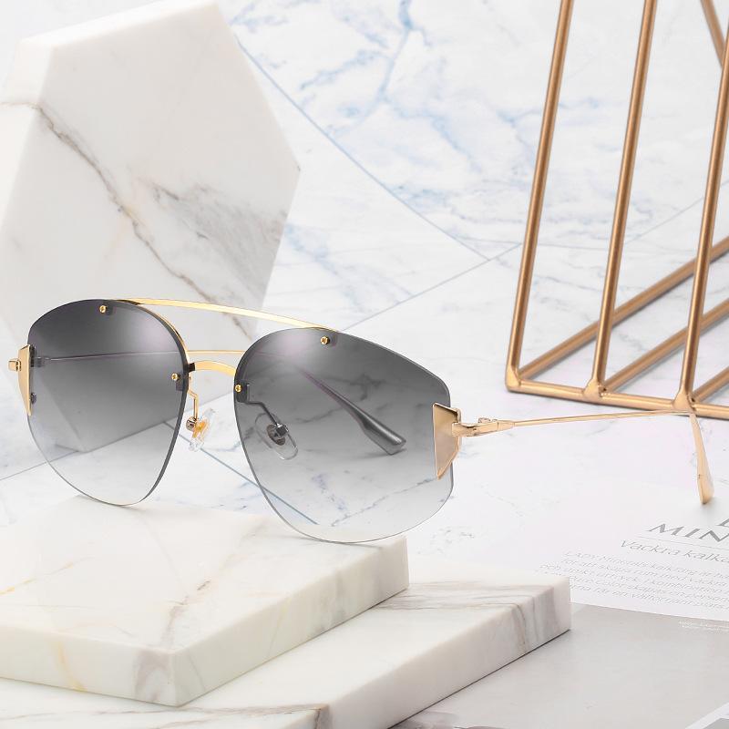 

Sunglasses Luxury Rimless Women Vintage Oversized Sun Glasses Female Retro Mirror Sunglass Shades For UV4001