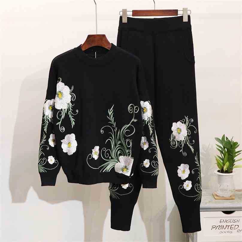 

Fashion Tracksuit Women Vintage Knitted Two Piece Set Spring Autumn Sweater Top + Long Pants Floral Embroidery Woman Sportsuits 210525