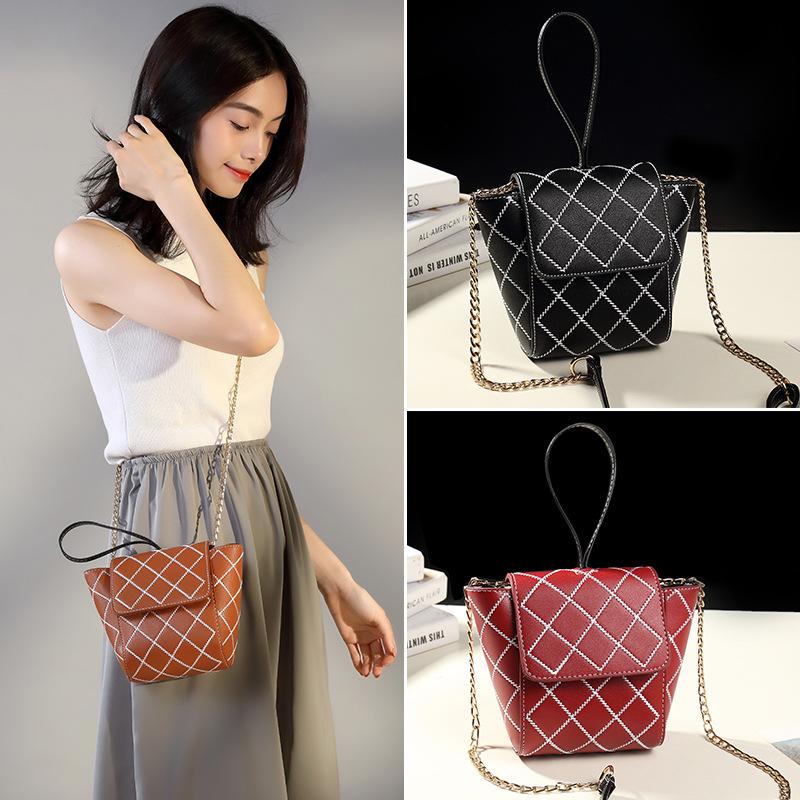 

Evening Bags Factory Direct Sales Package Female Temperament Niche Chain Bag Women's 2021 Oblique, Black