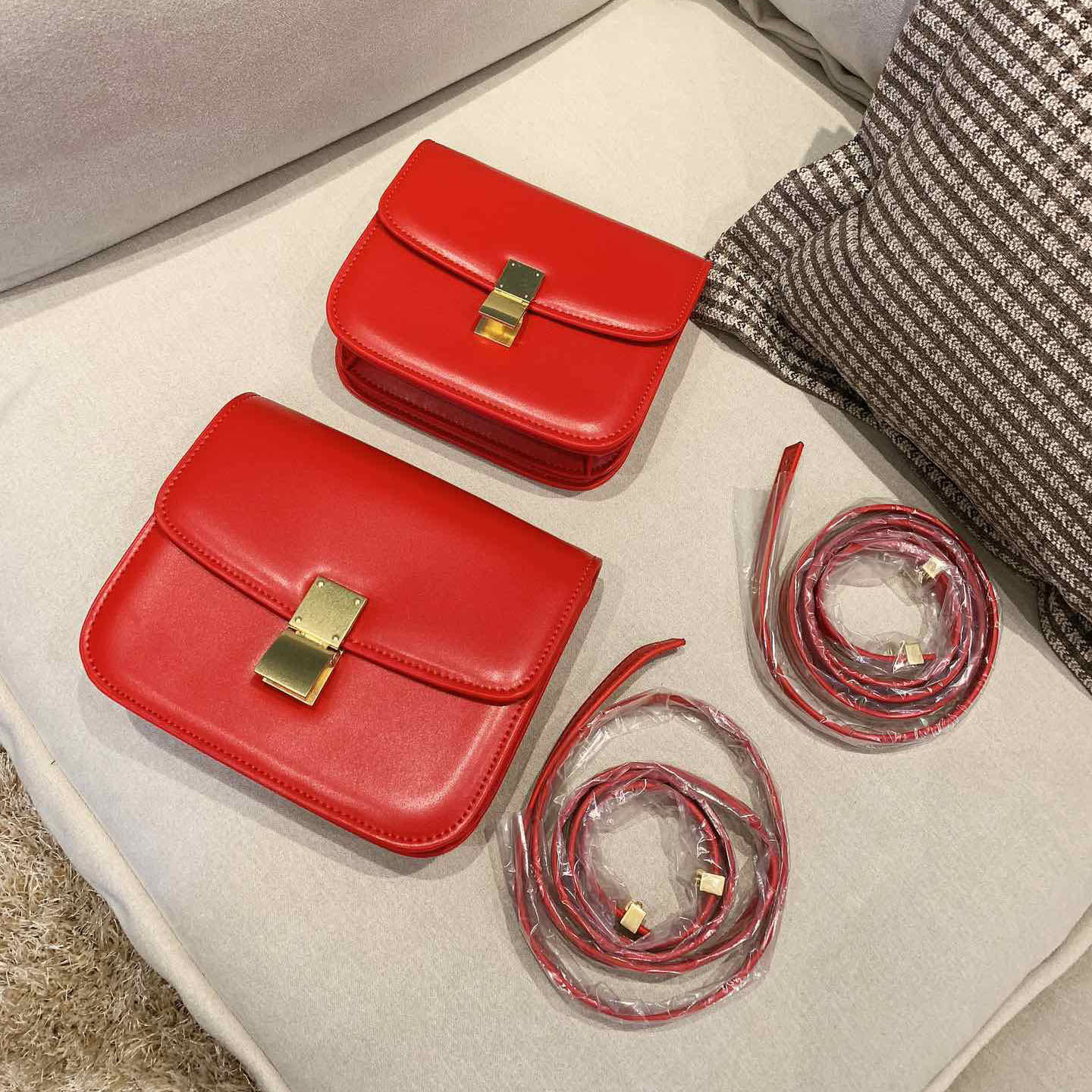 

2021 version crossbody bag shoulder bags handbag fashion style Super-migration material nice styles designed for young girls with box, Price difference