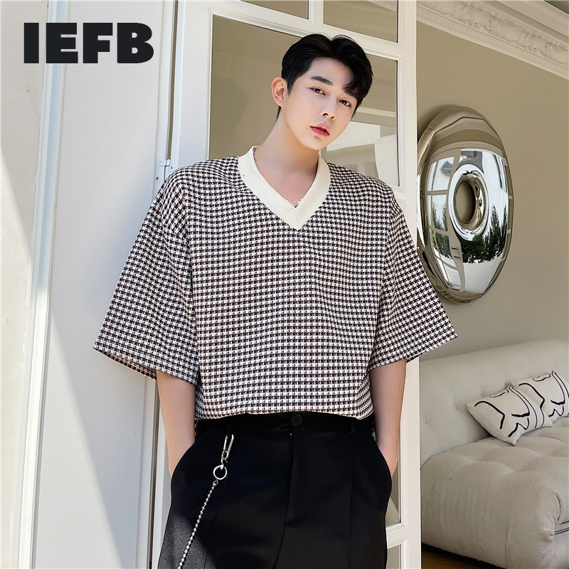 

IEFB Korean Streetwear Vintage Plaid Print V Collar Short Sleeve Men's T-shirt Loose Casual Half Sleeve Tee Tops Summer 210524, Khaki