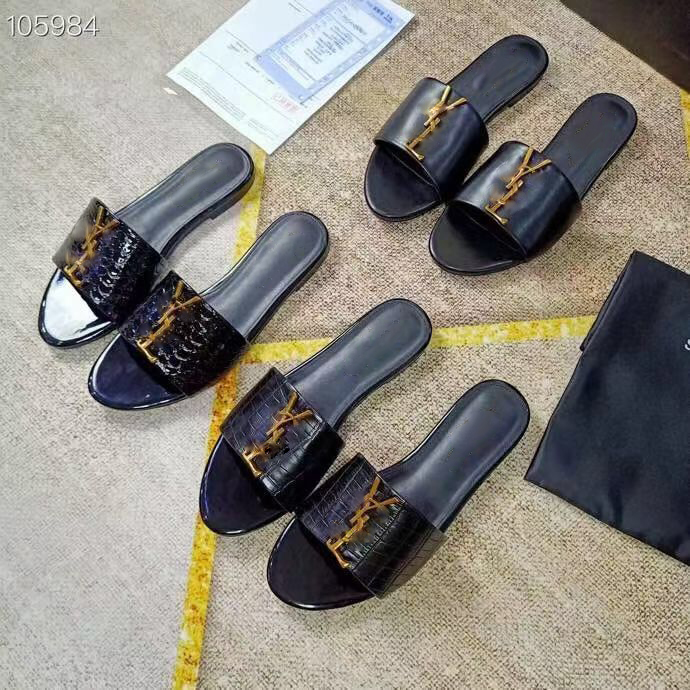 

Early spring 2021 flip-flops with casual leather Slippers 35-42 sizes black blue