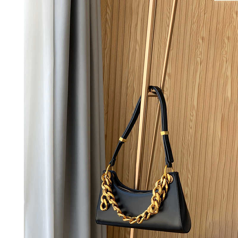 

CLASSIC FLOWER HBP shoulder messenger hand wallet new designer bag high quality texture fashion lattice chain crocodile pattern, Black