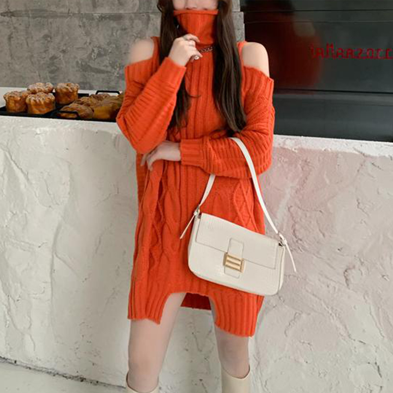 

Sense of design shoulder twisted loose long sleeves dress women fashion autumn winter sweater dresses, White