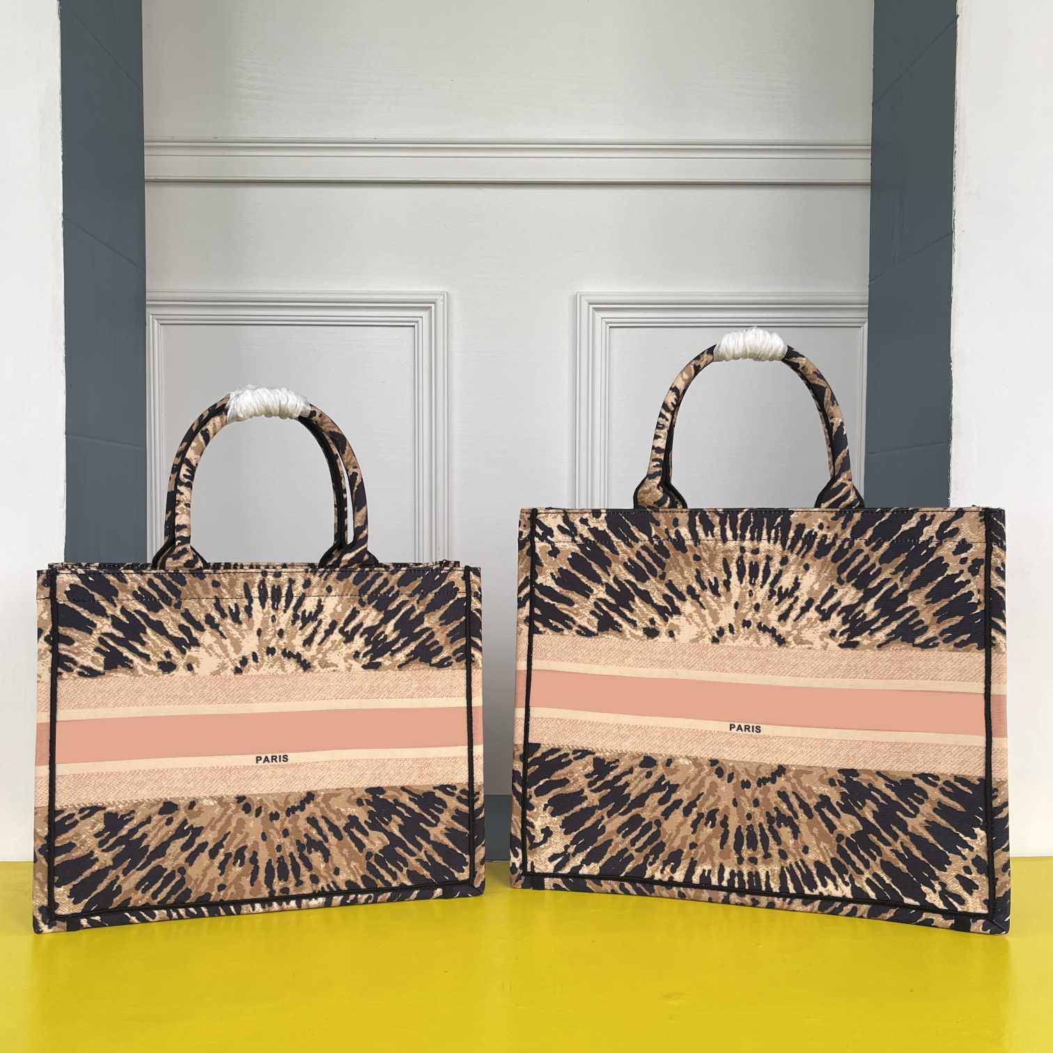 

2021 large shopping bags high quality fashion classic embroidery handbag women's shoulder bag portable dinner makeup design handbags, Do not buy