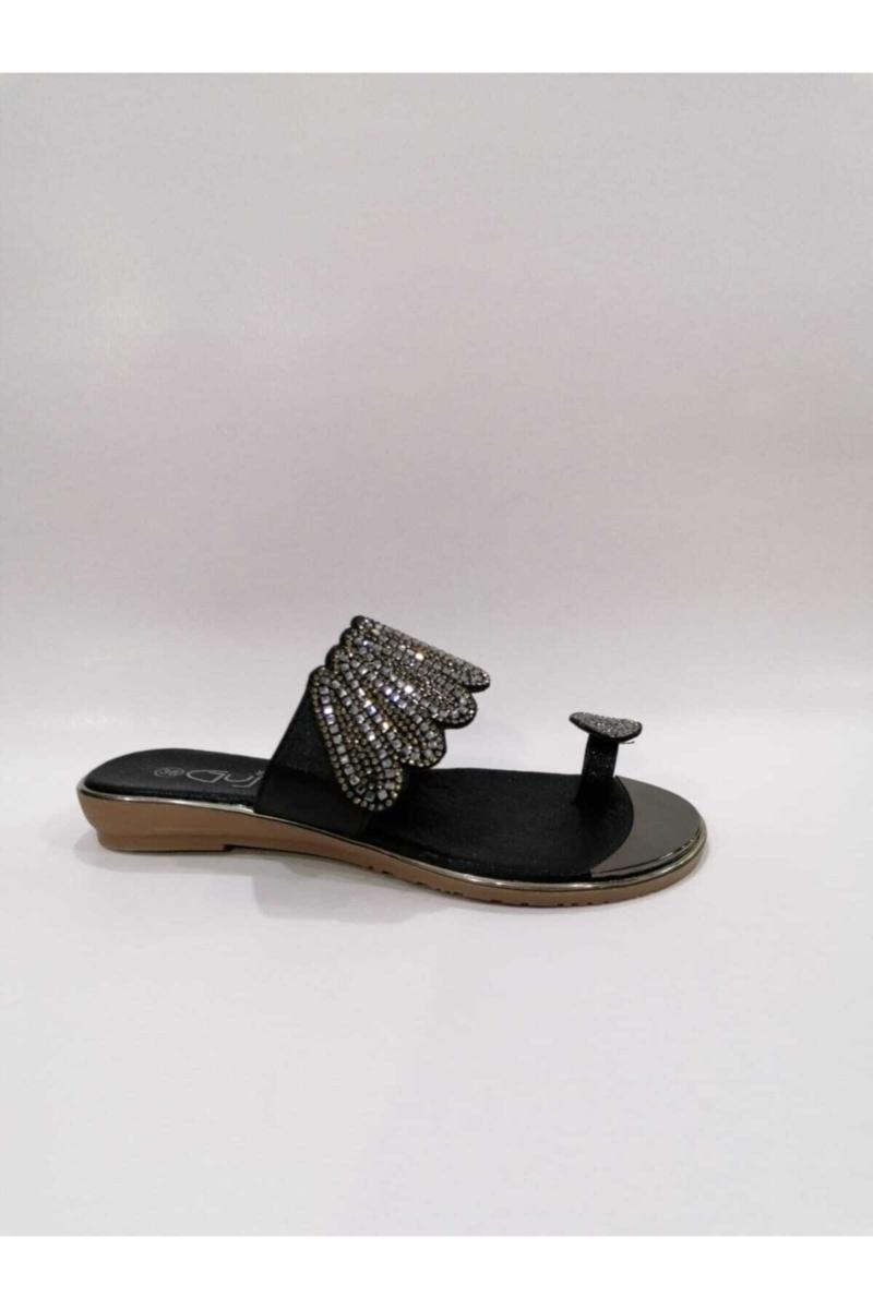 

Sandals Black Jewelled One Thong