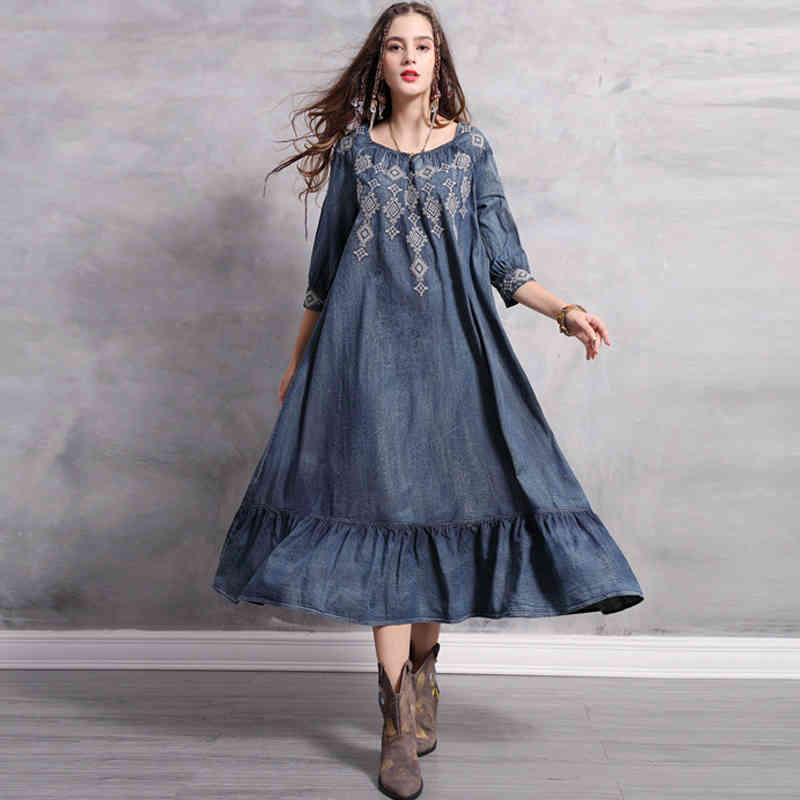 

Johnature Women Embroidery Floral Denim Dresses Vintage Autumn Blue Ruffle Sweep Patchwork Female Chinese Style Dress 210521, Denim blue