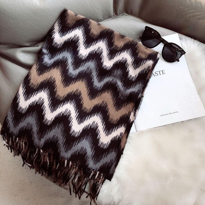 

Scarves Wave Winter Fashion Shawls Leopard Luxury Gift For Women Tassel Printed Ladies Knitting Cashmere Pashmina Scarf