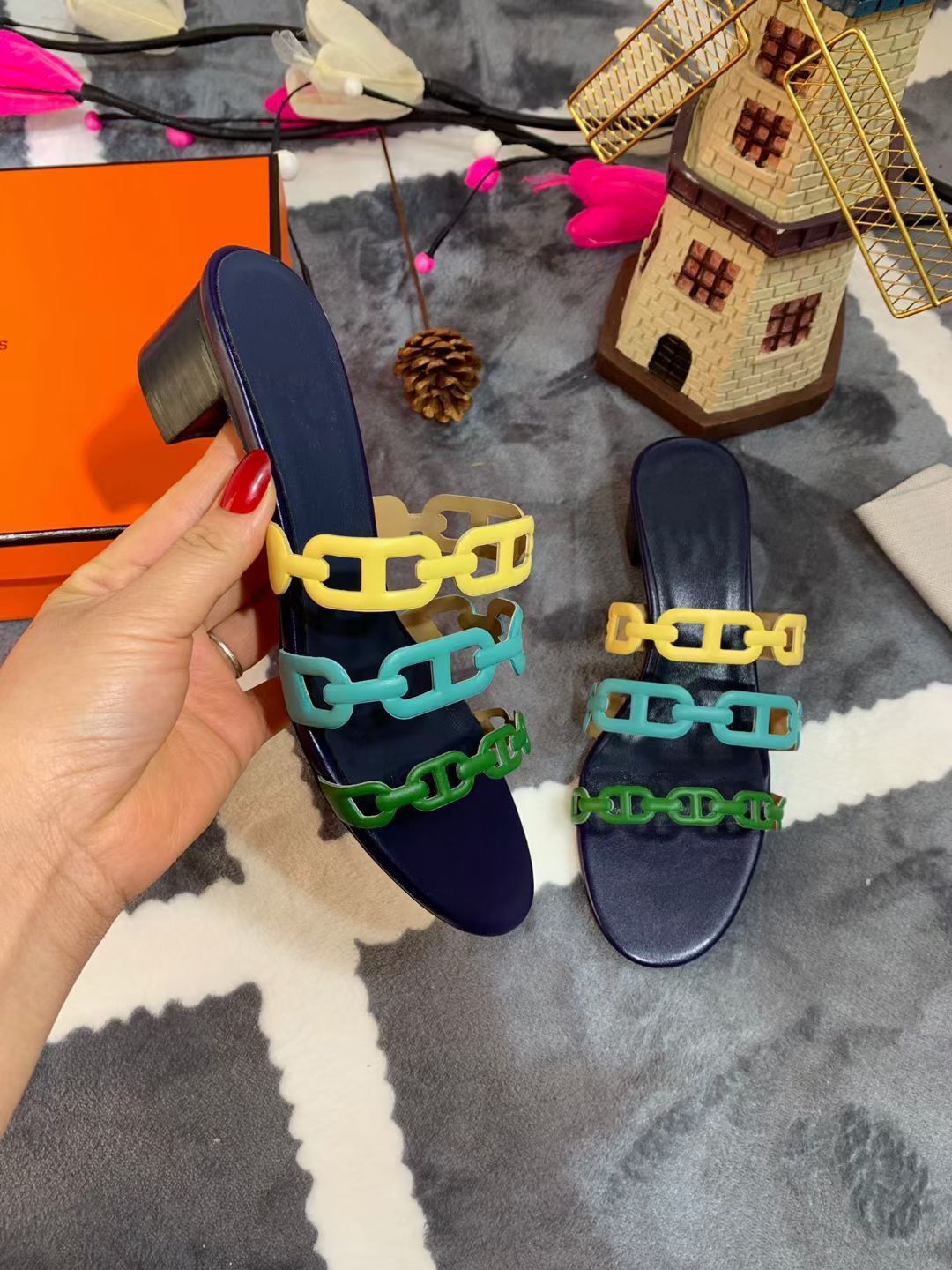 

Prad Brand-name slippers ladies sandals rubber flat shoes party wedding mkjy002