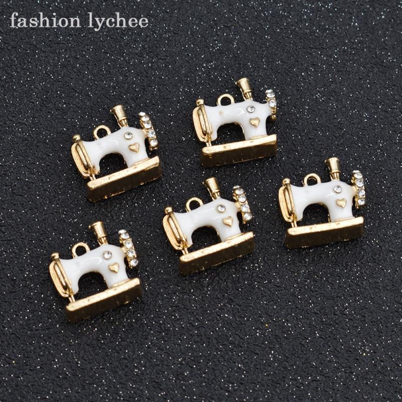 

Charms Fashion Lychee Creative Simulate Sewing Machine Shape Oil Drop Pendant For Women Necklace Bracelet Jewelry DIY Making, Bronze;silver