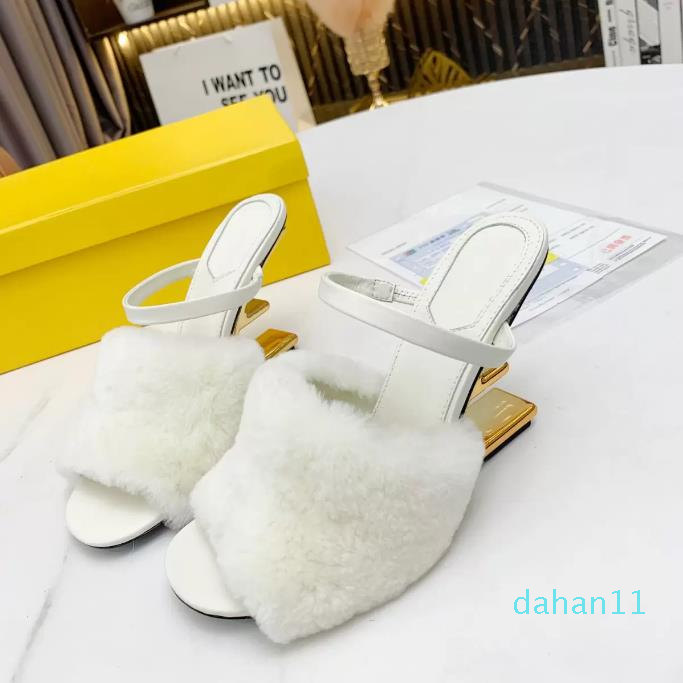 

Sculpted high-heeled slippers Fashion Metallic high heels open toes slip-on slides Fur with leather outsole sandals for women leisure sandal, White