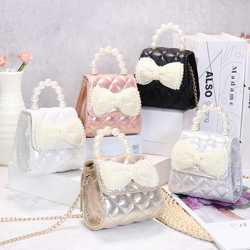 

Kids Handbags Fashion Bag Girls Bags Children Accessories Summer Mini Women Purse Children's Shoulder Messenger Handbag Bowknot Princess Chain Pearl