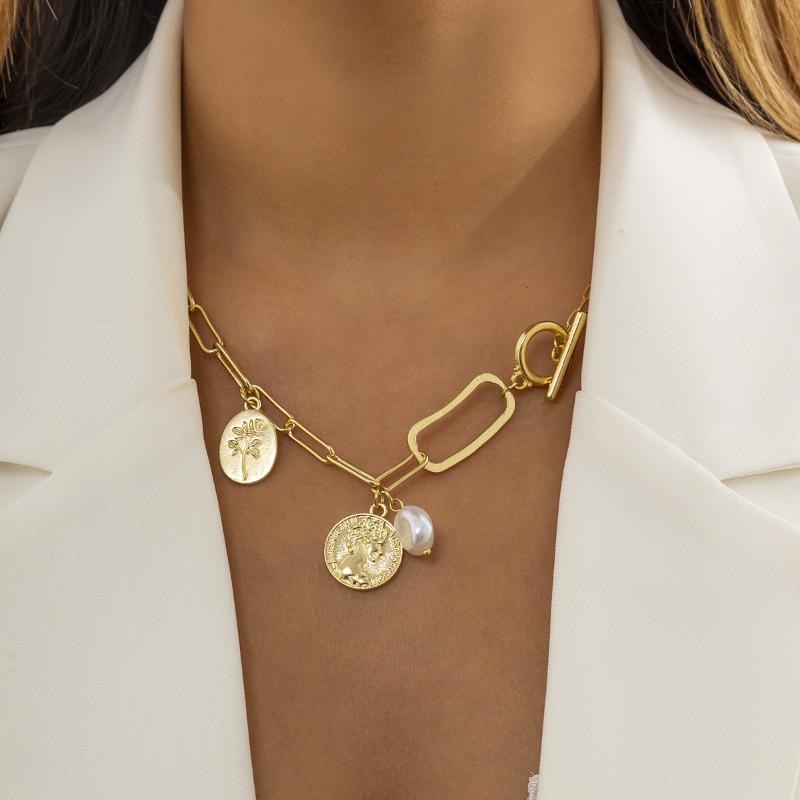 

Chokers DIEZI Elegant Imitation Pearl Choker Necklace For Women Human Head Flower Carved Coin Pendant Chain Statement Jewelry