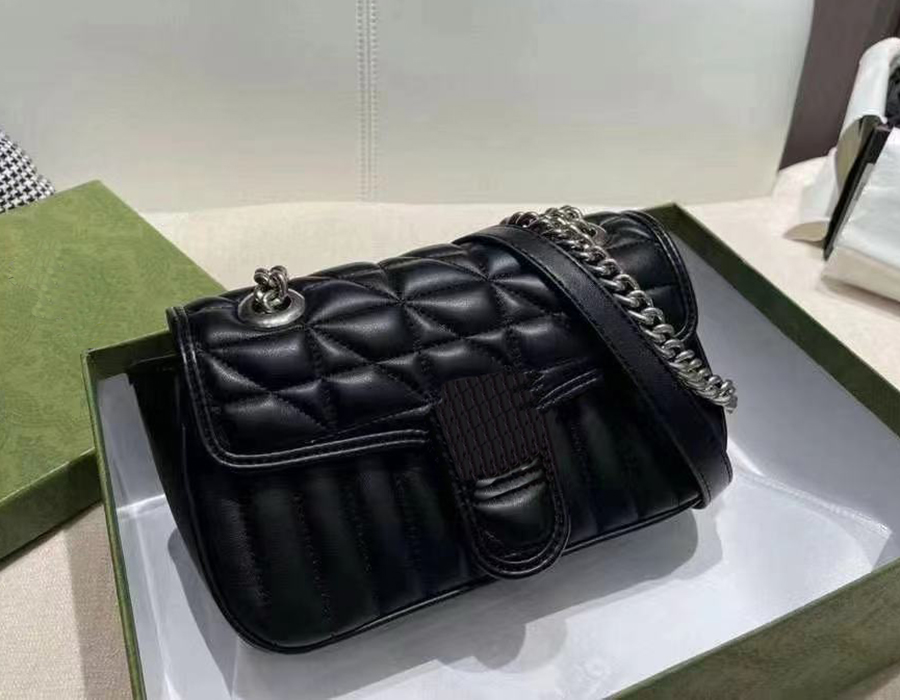 

Designer Clutch Bags Classic Messenger purses handbags high quality shoulder crossbody bag, Paper bag