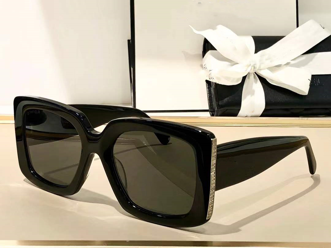 

21ss 5435 Designer Sunglass Women Eyeglasses Outdoor Shades PC Frame Classic Lady Sun glasses Mirrors for Womens Luxury Sunglasses Goggle Beach SIZE 53-22-140