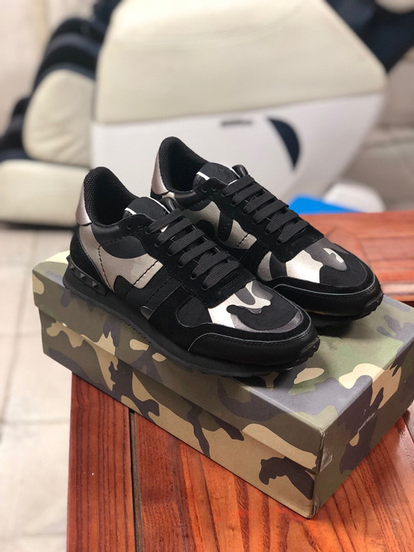 

Mens Run AWAY Sneakers Designer Shoe Women Real Leather Embossed Printing Trainers Fashion Racer Sports Sneaker Flats Casual Shoes, 02