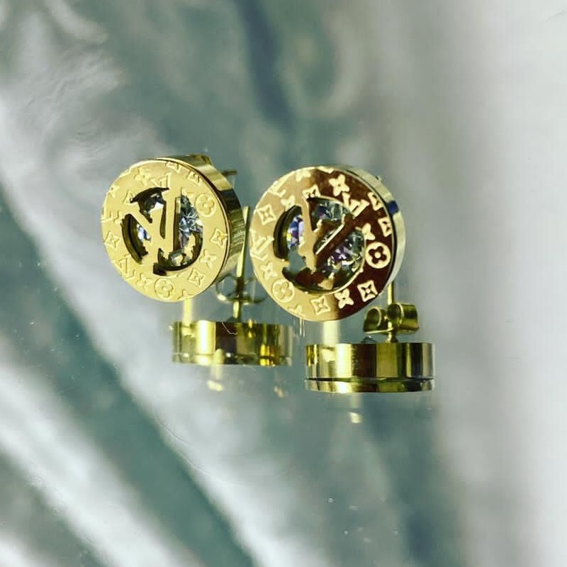 

High Quality Fashion trade round letter diamond flower stud 316L stainless steel wedding earrings for Women girls lovers jewelry, Golden;silver