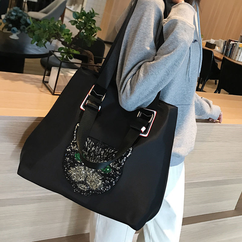 Designers Duffel Bags 45CM 55CM luxury large capacity travel sale High quality women men Genuine Leather shoulder Fashion bag carry rivets with l-image-708746733