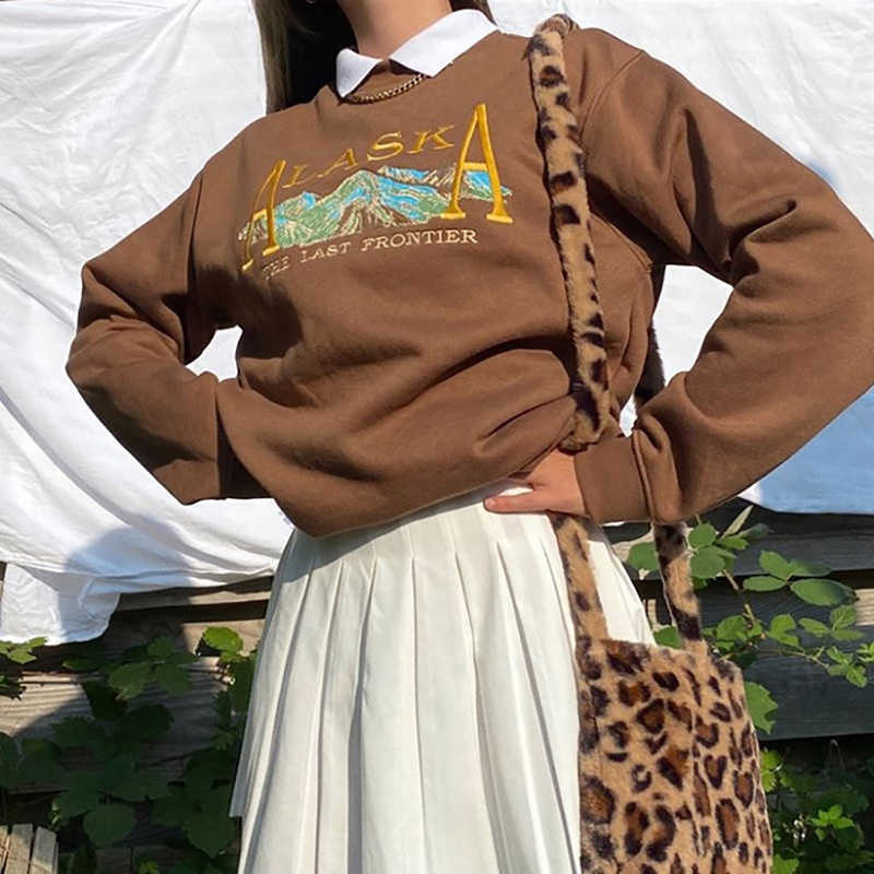 

Independent aesthetic letter embroidery Y2K, brown round neck top, large size long sleeve sweatshirt, retro clothing 210602