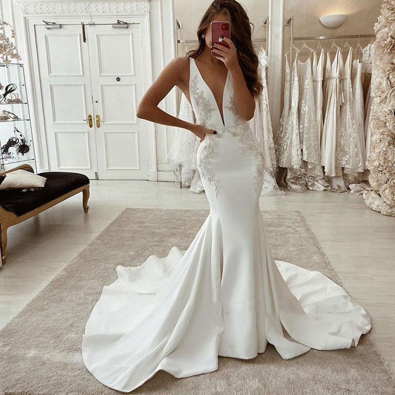 

Deep V Neck Mermaid Wedding Dress Bridal Gowns Sweep Train Satin Plus Size Bride Dresses Vestidos De Novia, Same as image