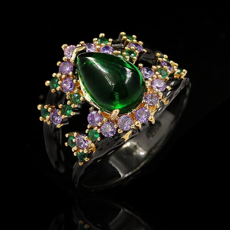 

Retro Fashion Luxury Elegant Amethyst Wild Hollow Green Jade Large Water Droplet 14K Black Gold Ring Women's Brand Jewelry Cluster Rings